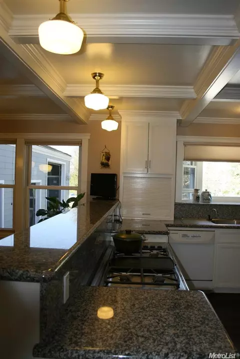 12290 Welch Rd, Wilton, CA 95693 photo 9