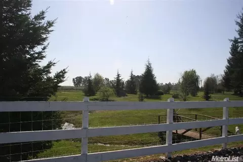 12290 Welch Rd, Wilton, CA 95693 photo 22