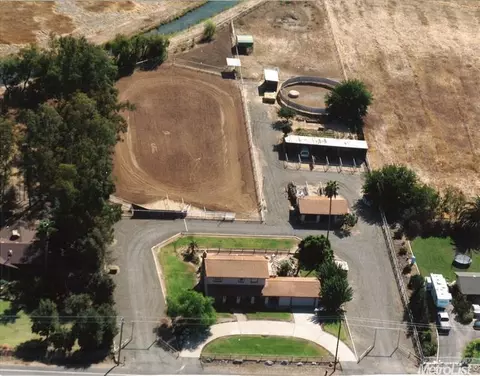 2809 E Bellevue, Merced, CA 95340 photo 1