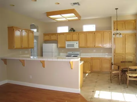 5101 Stratton Ct, Rocklin, CA 95765 photo 3