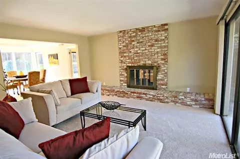 4832 North Ave, Carmichael, CA 95608 photo 4