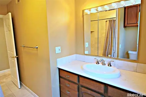 4832 North Ave, Carmichael, CA 95608 photo 9