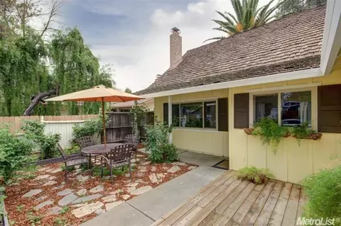900 Arnold St, Davis, CA 95618 photo 3
