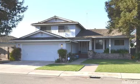 1655 Stanley Dr, Ripon, CA 95366 photo 2