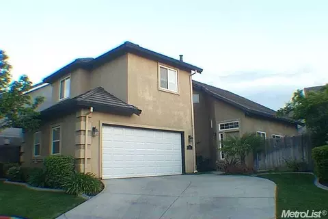 1582 Monroe Ln, Lodi, CA 95242 photo 1
