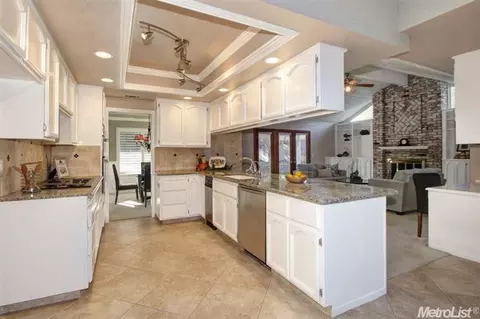 5201 Norcrest Ave, Carmichael, CA 95608 photo 7