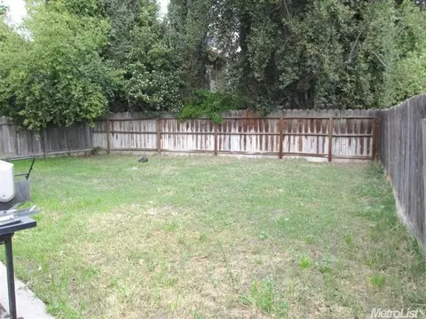 3610 Burton Dr, Ceres, CA 95307 photo 9