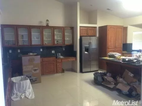 34 East Loop, Madera, CA 93637 photo 6