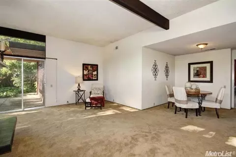 1415 Carob Pl, Davis, CA 95616 photo 3
