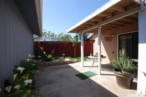 829 Champagne Ln, Modesto, CA 95351 photo 22