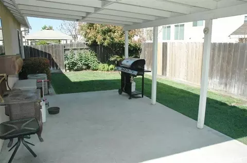 408 N Walnut Ave, Manteca, CA 95336 photo 12