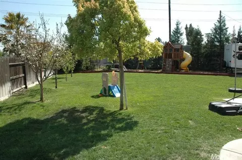 408 N Walnut Ave, Manteca, CA 95336 photo 14