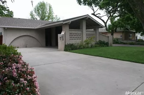 2429 Edgebrook Dr, Modesto, CA 95354 photo 1
