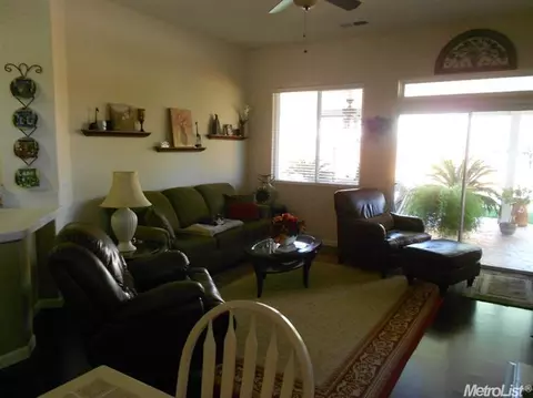3317 Chandon Dr, Modesto, CA 95355 photo 5
