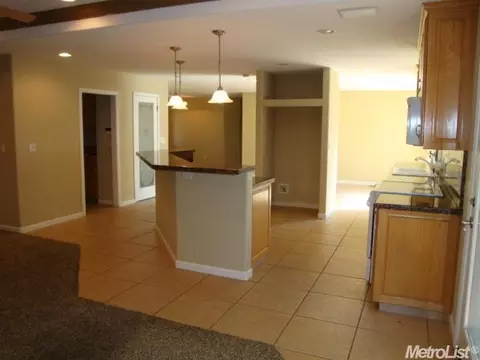 3420 Winchester Ct, Modesto, CA 95355 photo 5