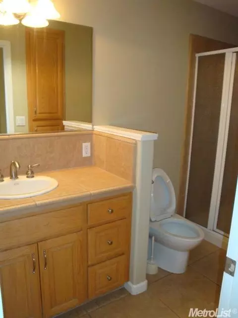 3420 Winchester Ct, Modesto, CA 95355 photo 9