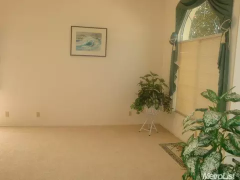 1500 Citrus Dr, Modesto, CA 95350 photo 4