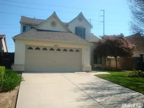 1500 Citrus Dr, Modesto, CA 95350 photo 2