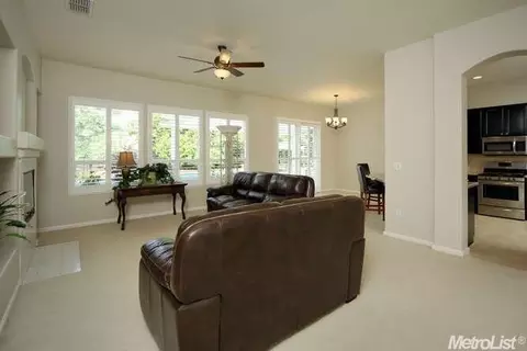 8945 Cape Windham Pl, Orangevale, CA 95662 photo 16
