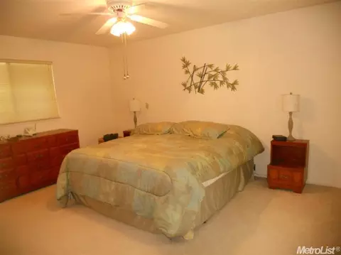 2736 Zachman Way, Carmichael, CA 95608 photo 9