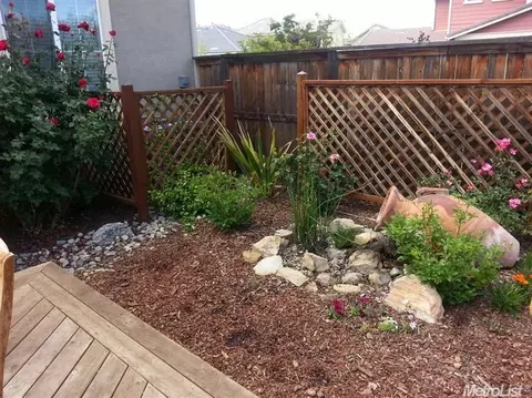 9454 Vintner Cir, Patterson, CA 95363 photo 2