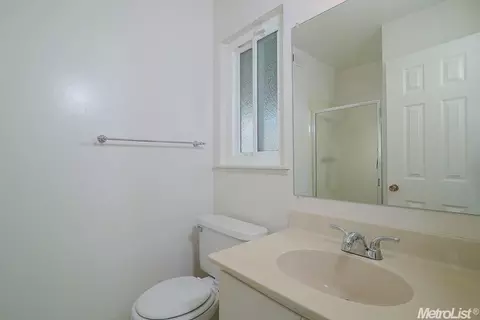 4900 Gibbons Dr, Carmichael, CA 95608 photo 5