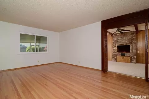 4900 Gibbons Dr, Carmichael, CA 95608 photo 21