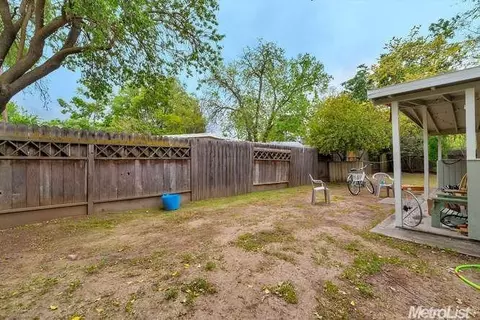 1210 Colgate Dr, Davis, CA 95616 photo 18