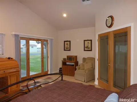 564 Root Rd, Modesto, CA 95357 photo 9