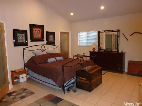 564 Root Rd, Modesto, CA 95357 photo 8