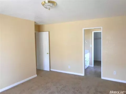 2717 Stoneridge, Modesto, CA 95355 photo 7