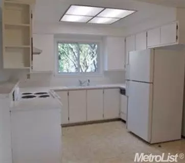 5907 Higgins St, Carmichael, CA 95608 photo 3