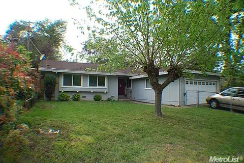 5907 Higgins St, Carmichael, CA 95608 photo 1
