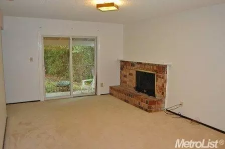 5907 Higgins St, Carmichael, CA 95608 photo 5