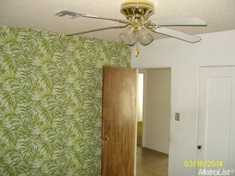 1302 Faustina, Modesto, CA 95351 photo 16