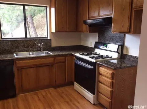3195 Glory Rd, Placerville, CA 95667 photo 9