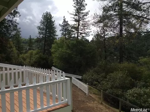 3195 Glory Rd, Placerville, CA 95667 photo 3