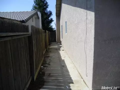 302 Ian Ct, Merced, CA 95341 photo 15
