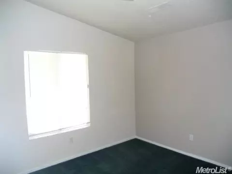 302 Ian Ct, Merced, CA 95341 photo 10