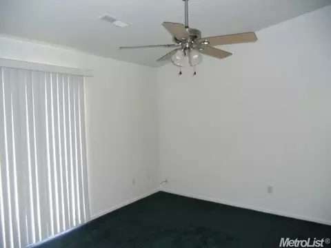 302 Ian Ct, Merced, CA 95341 photo 11