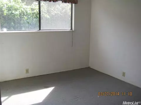 5744 Locust Ave, Carmichael, CA 95608 photo 3