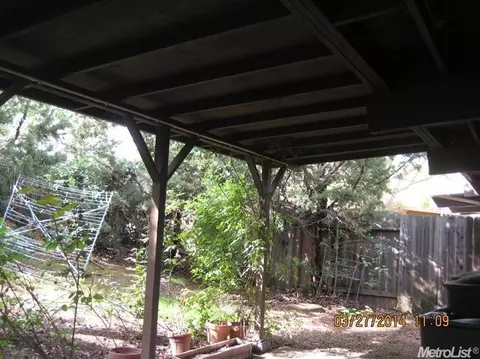 5744 Locust Ave, Carmichael, CA 95608 photo 6