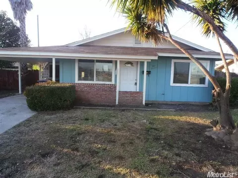 519 P St, Merced, CA 95341 photo 1
