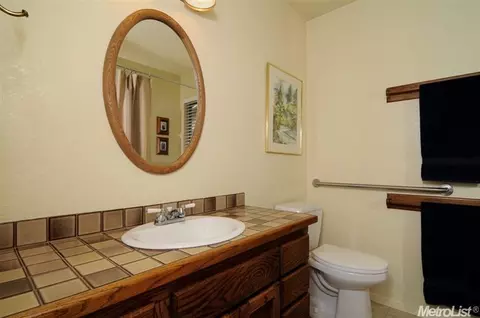 4249 Glenridge Dr, Carmichael, CA 95608 photo 10