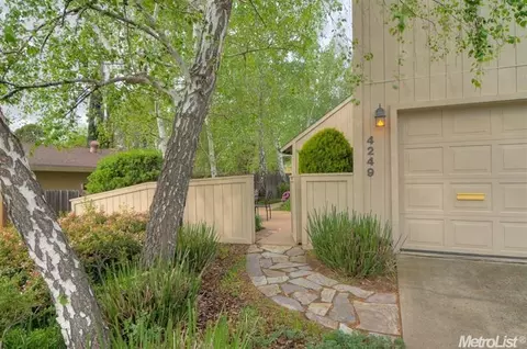 4249 Glenridge Dr, Carmichael, CA 95608 photo 19