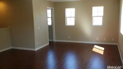 2268 Golden Leaf Ln, Tracy, CA 95377 photo 12