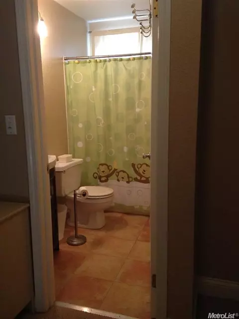 4126 Loch Dane Ct, Antelope, CA 95843 photo 9