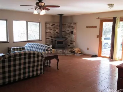 16211 Hidden Vly, Sonora, CA 95370 photo 4