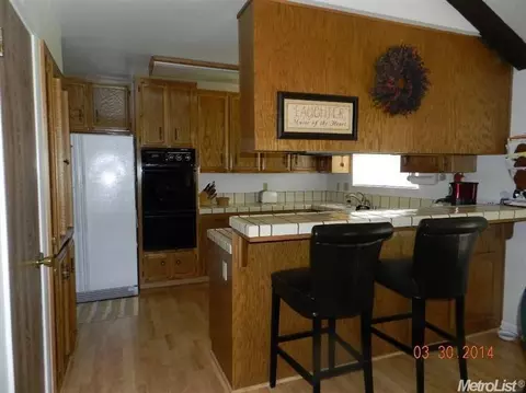 1425 Palmdale, Modesto, CA 95355 photo 4