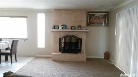 2405 Riedel Way, Modesto, CA 95355 photo 3